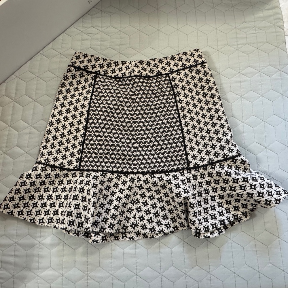 LOFT Flip Skirt